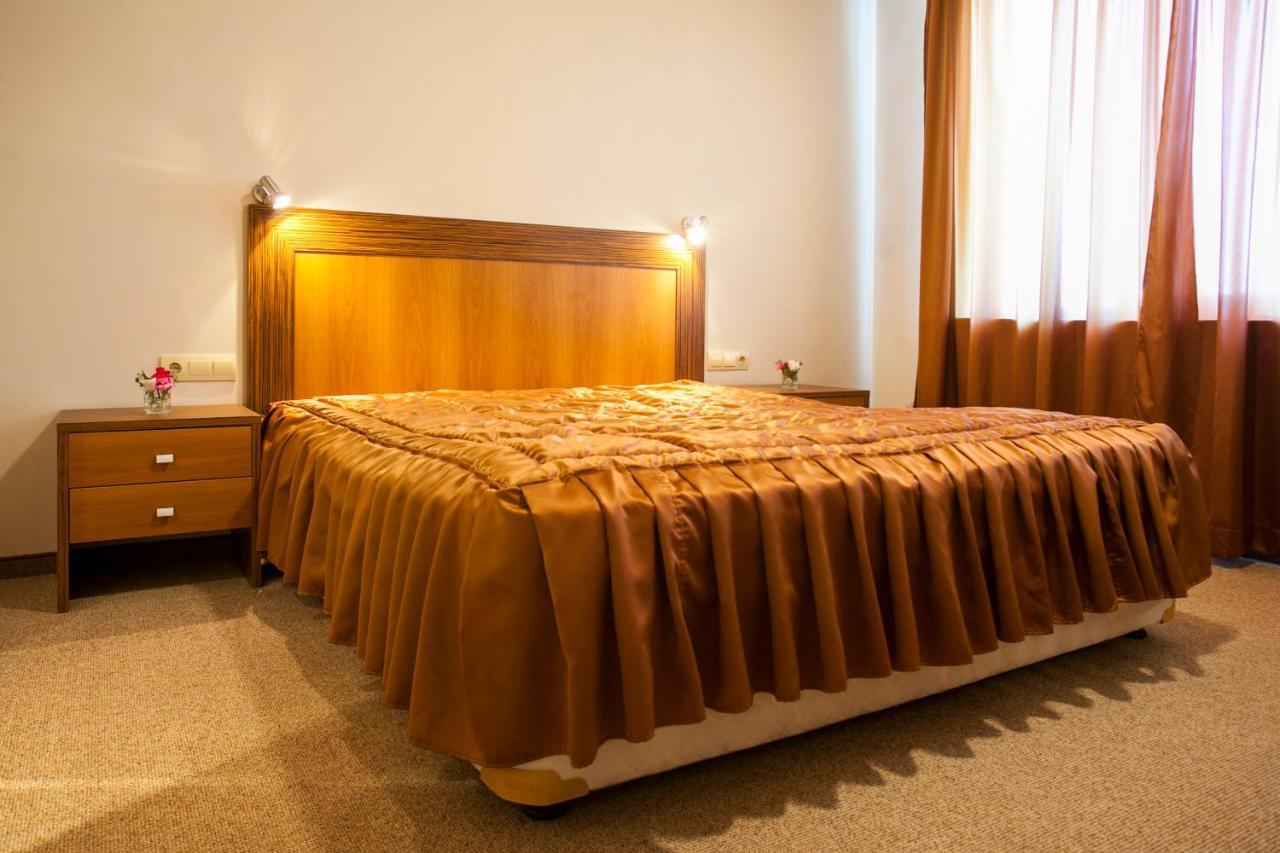 Hotel Intelcoop Plovdiv Kültér fotó