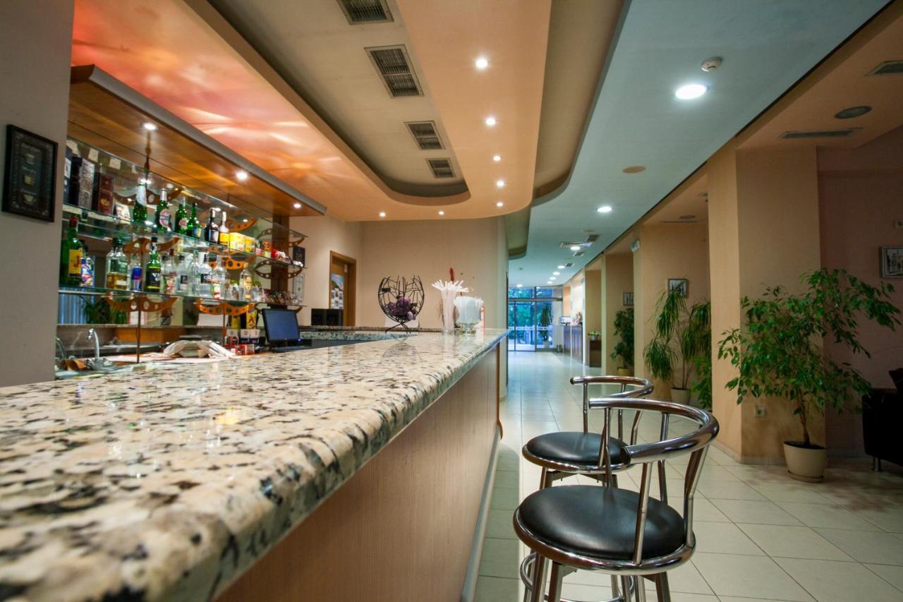 Hotel Intelcoop Plovdiv Kültér fotó