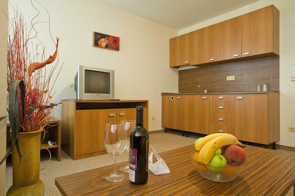 Hotel Intelcoop Plovdiv Kültér fotó