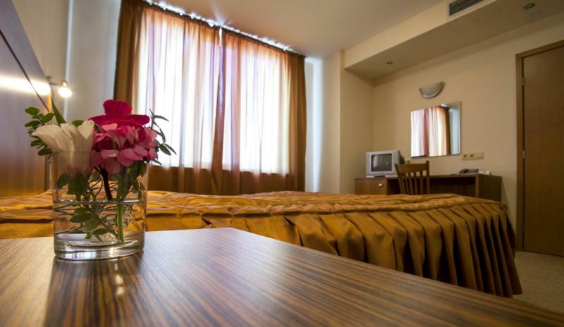Hotel Intelcoop Plovdiv Kültér fotó
